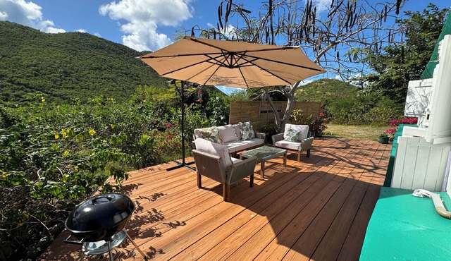 Cozy historic cottage in Anse Marcel