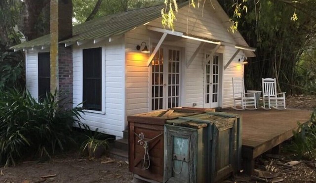 Cozy Historic Cottage on a Private Island/Real Old Florida/Close to Springs!
