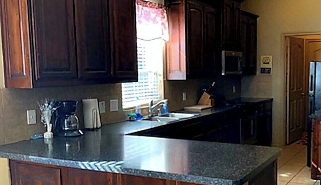 Cozy hm near Texas ranger stadium