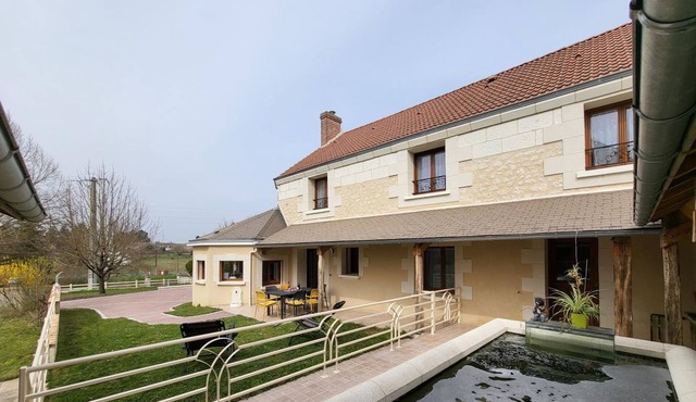 Cozy home with garden, terrace and parking between Loire Castles and ZooParc de Beauval