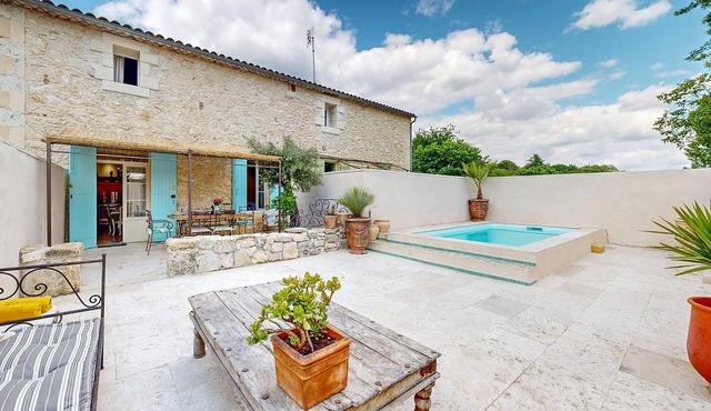 Cozy home in Port-Sainte-Foy-Pontch