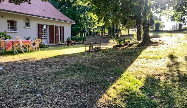 Cozy home in Saint Saud Lacoussière