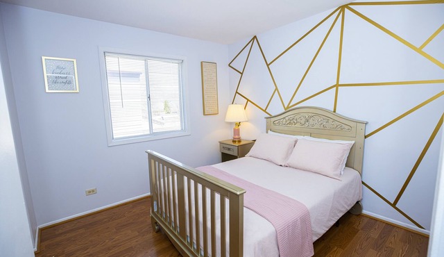 Cozy home, 4 bdrm, 2.5 bath, fenced backyard, pet friendly, desirable location