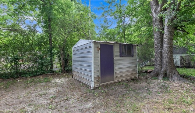 Cozy Home Away From Home In Little Rock 2 Bedroom Home by RedAwning