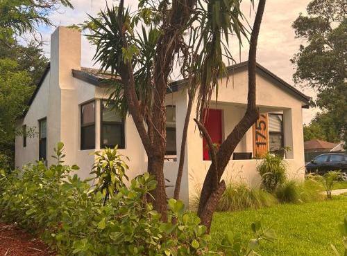 Cozy Home away from home!