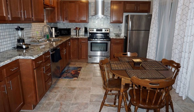 Cozy Home/Back Yard/In Striking Location/Tempe s Best