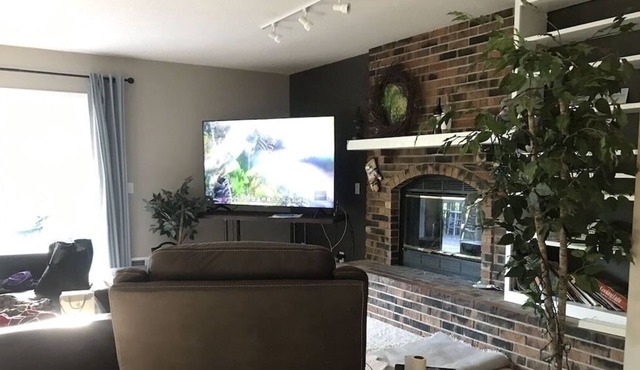 Cozy home by airport mall of America