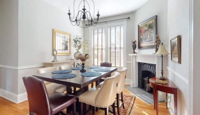 Cozy Home Centrally Located + Great Amenities