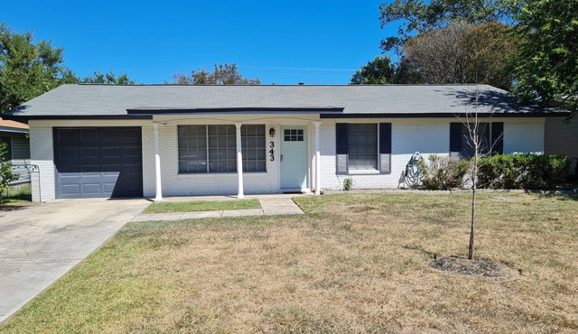 Cozy home close to downtown with great amenities