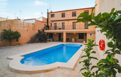 Cozy Home In Sant Jaume Del Domenys