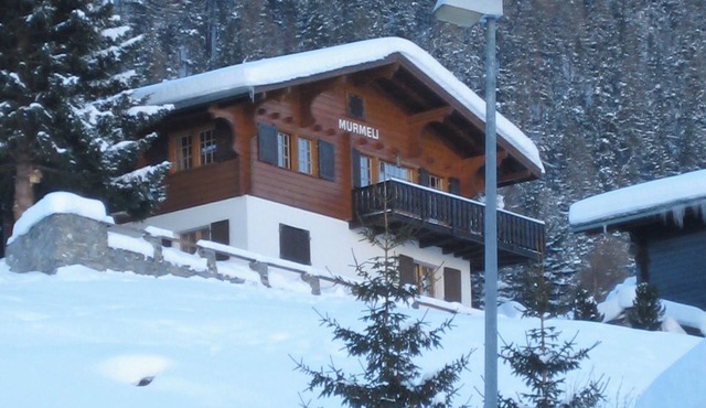 Cozy home for 2-5 people within walking distance of the center and ski slopes.