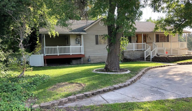 Cozy home for family trip.n5-bedroom house with AC in Salt Lake City