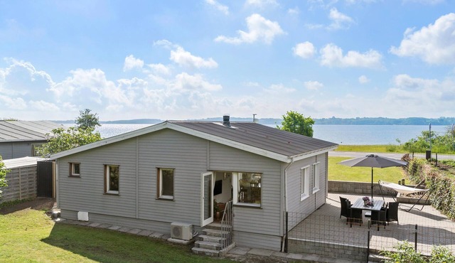 Cozy home in Aabenraa with WiFi
