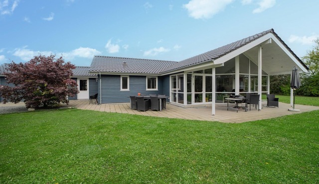 Cozy home in Ansager with sauna