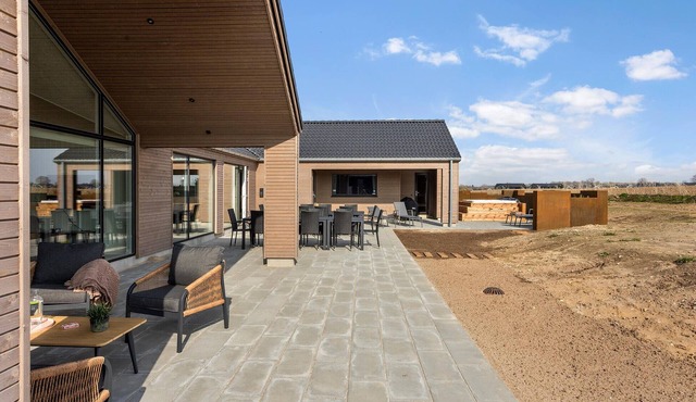 Cozy home in Bogense with sauna
