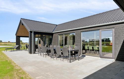Cozy Home In Bogense With Sauna