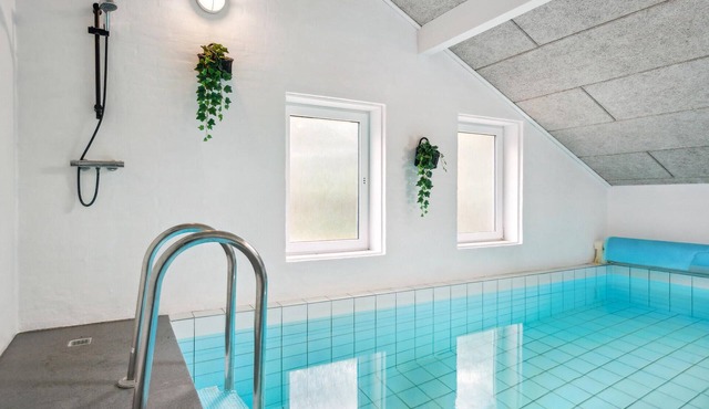 Cozy home in Brovst with sauna