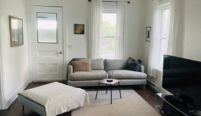 Cozy Home in Catskill Village!