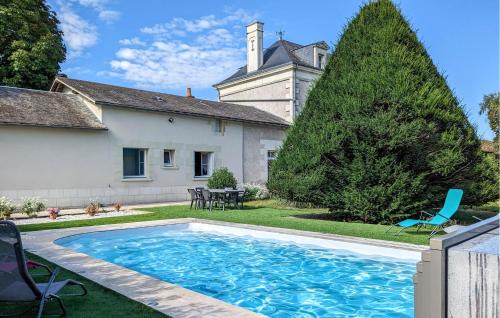 Cozy Home In Ceaux-En-Loudun
