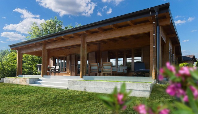Cozy home in Donje Taboriste with WiFi