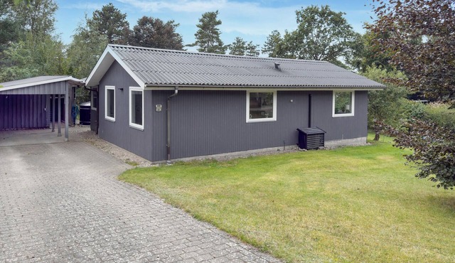 Cozy home in Ebeltoft with WiFi
