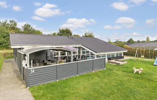 Cozy Home In Ebeltoft With Sauna