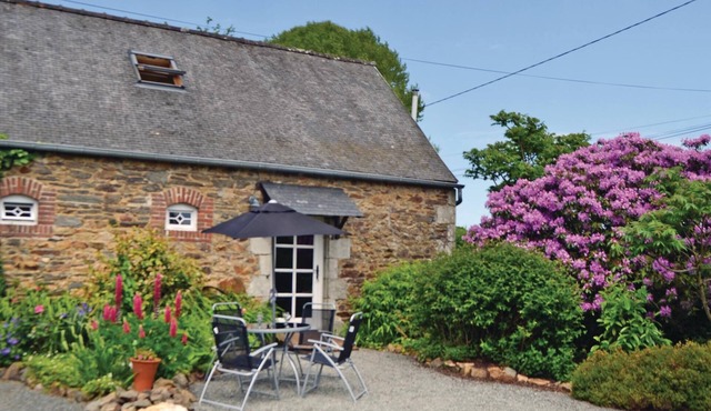 Cozy home in Callac de Bretagne