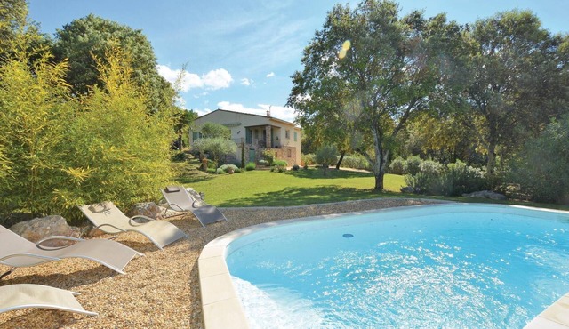 Cozy home in Méjannes-lès-Alès