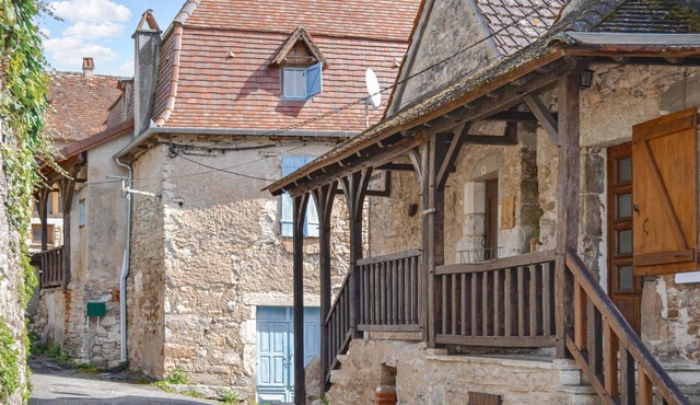 Cozy home in Marcilhac sur Célé with WiFi