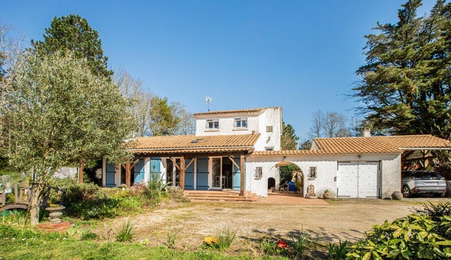 Cozy home in Notre dame de riez