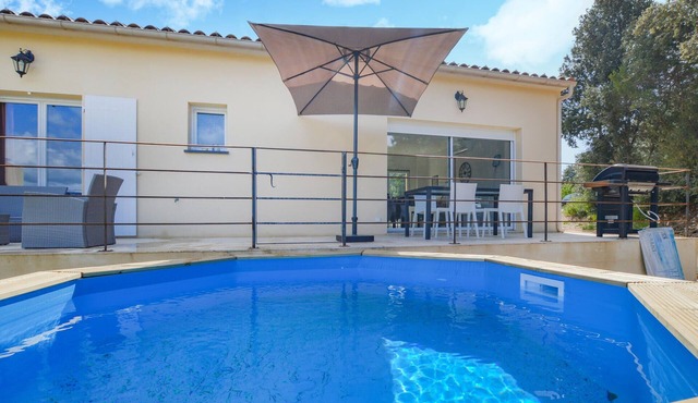 Cozy home in Petreto-Bicchisano