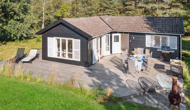 Cozy home in Gørlev with kitchen
