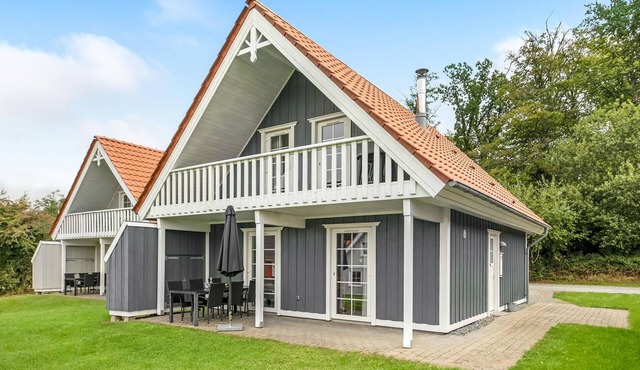 Cozy home in Gråsten with kitchen