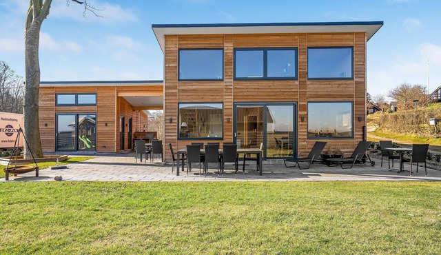 Cozy home in Haderslev with kitchen