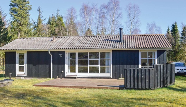 Cozy home in Hadsund with WiFi