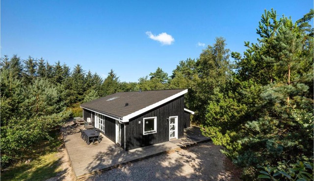 Cozy Home In Hals With Sauna