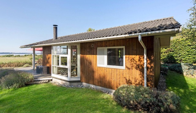 Cozy home in Holbæk with WiFi