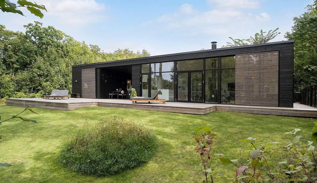 Cozy home in Hornbæk with WiFi