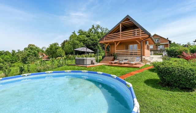 Cozy home in Glogovec Zagorski with swimming pool