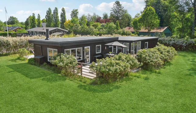 Cozy home in Kalundborg with WiFi