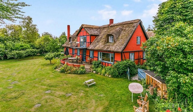 Cozy home in Kirke Hyllinge with WiFi