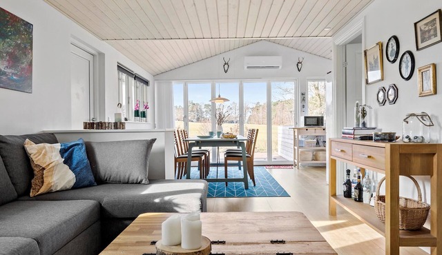 Cozy home in Knebel with sauna