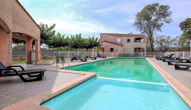 Cozy home in Lablachère with swimming pool