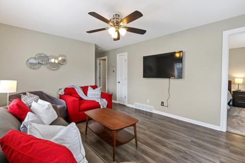 Cozy Home In Lake Geneva WI Area by David Rigney Real Estate Solutions