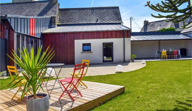 Cozy Home In Le Vieux-Bourg