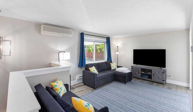 Cozy home in Logan, close to USU