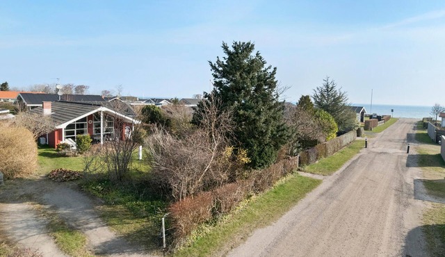 Cozy home in Malling with sauna