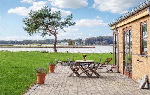 Cozy Home In Malling With Wifi