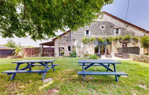 Cozy Home In Mareuil En Perigord