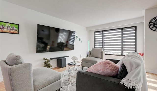 Cozy home in Markham city where you can gather with family and friends.